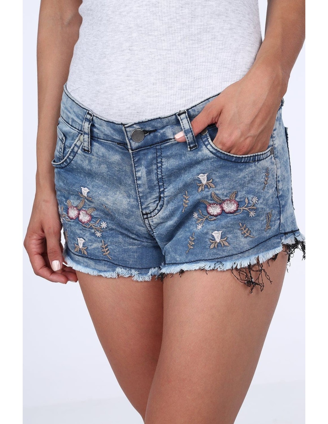 Denim shorts with embroidery, light blue L5 - Online store - Boutique